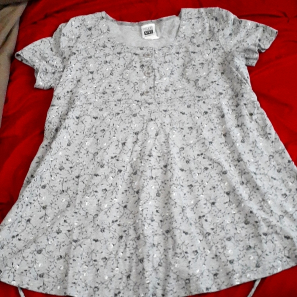 Maternity top